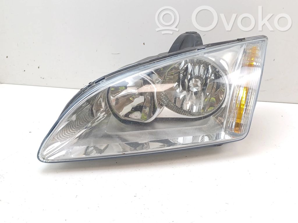 Ford Focus Headlight/headlamp 