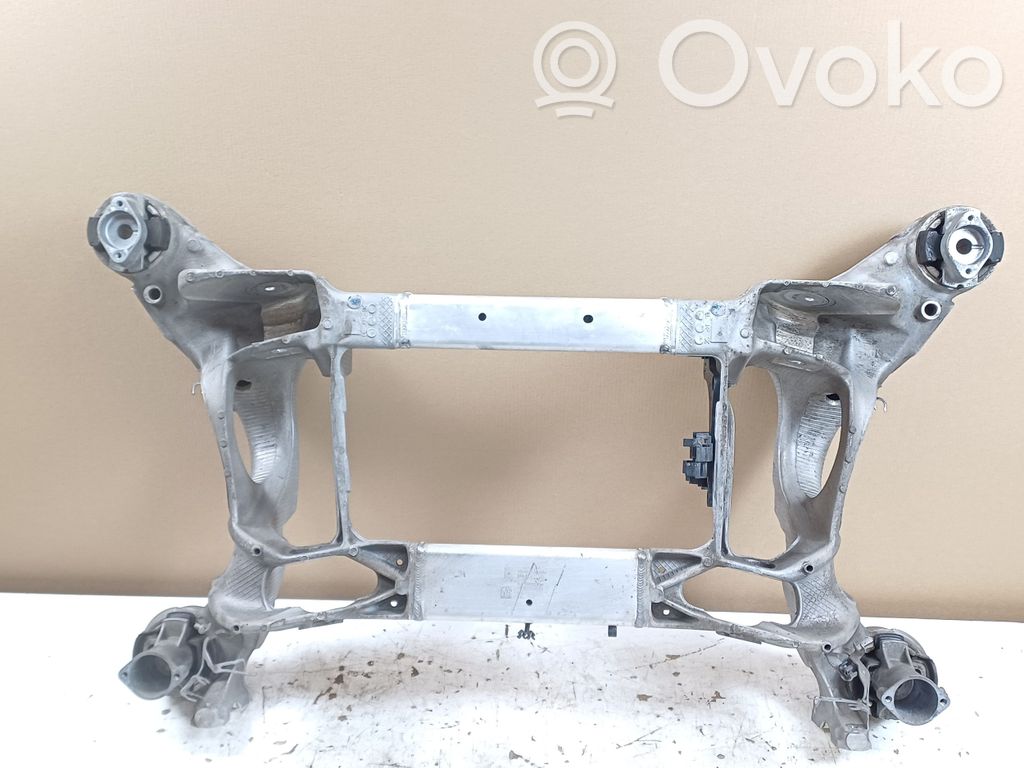 Porsche Taycan 9J1 Rama pomocnicza tylna 