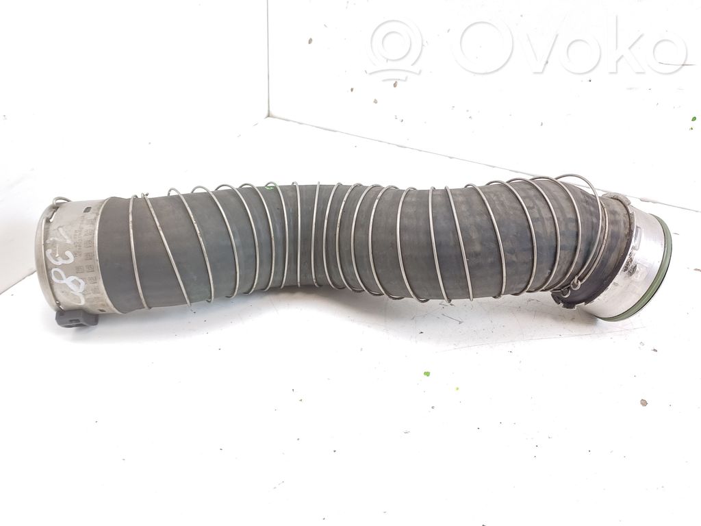 Intercooler hose/pipe