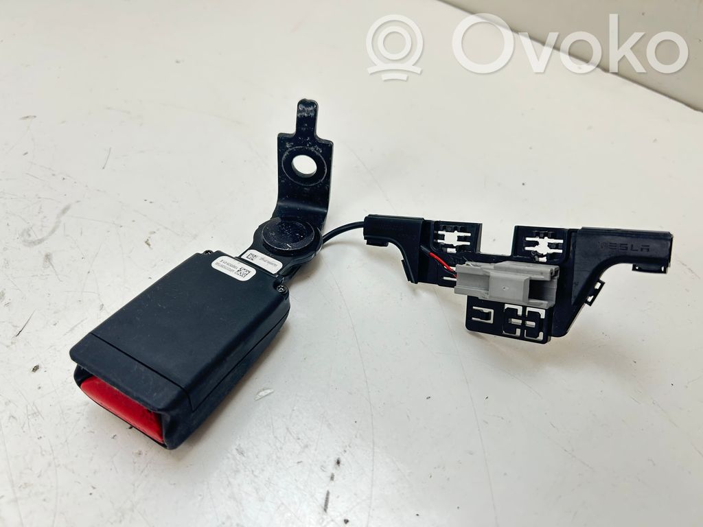 Tesla Model 3 Hebilla del cinturón de seguridad trasero 