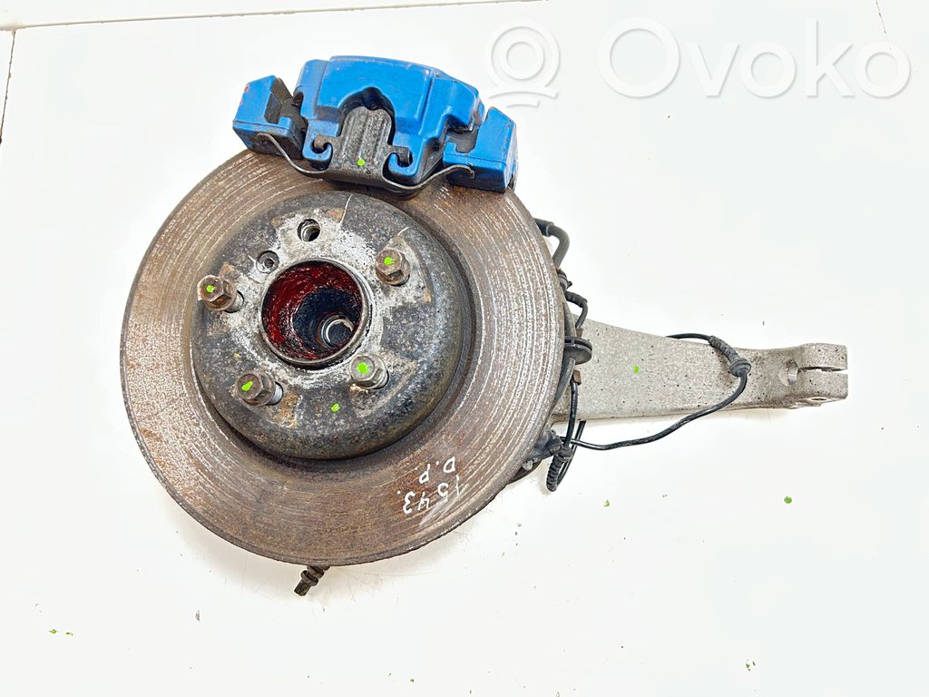 BMW 5 F10 F11 Etupyörän navan laakerikokoonpano 