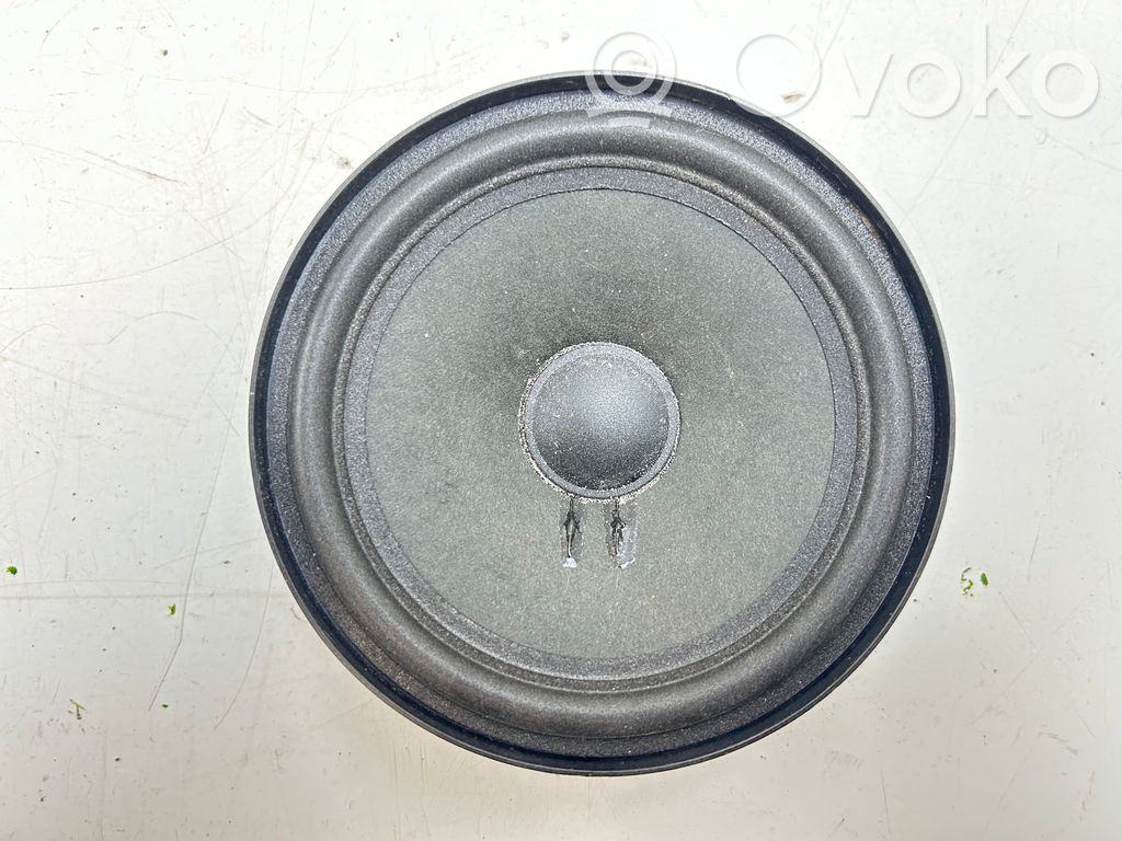 Volkswagen Amarok Front door speaker 