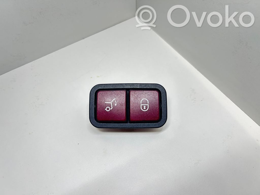 Mercedes-Benz ML W164 Przycisk otwierania klapy bagażnika 