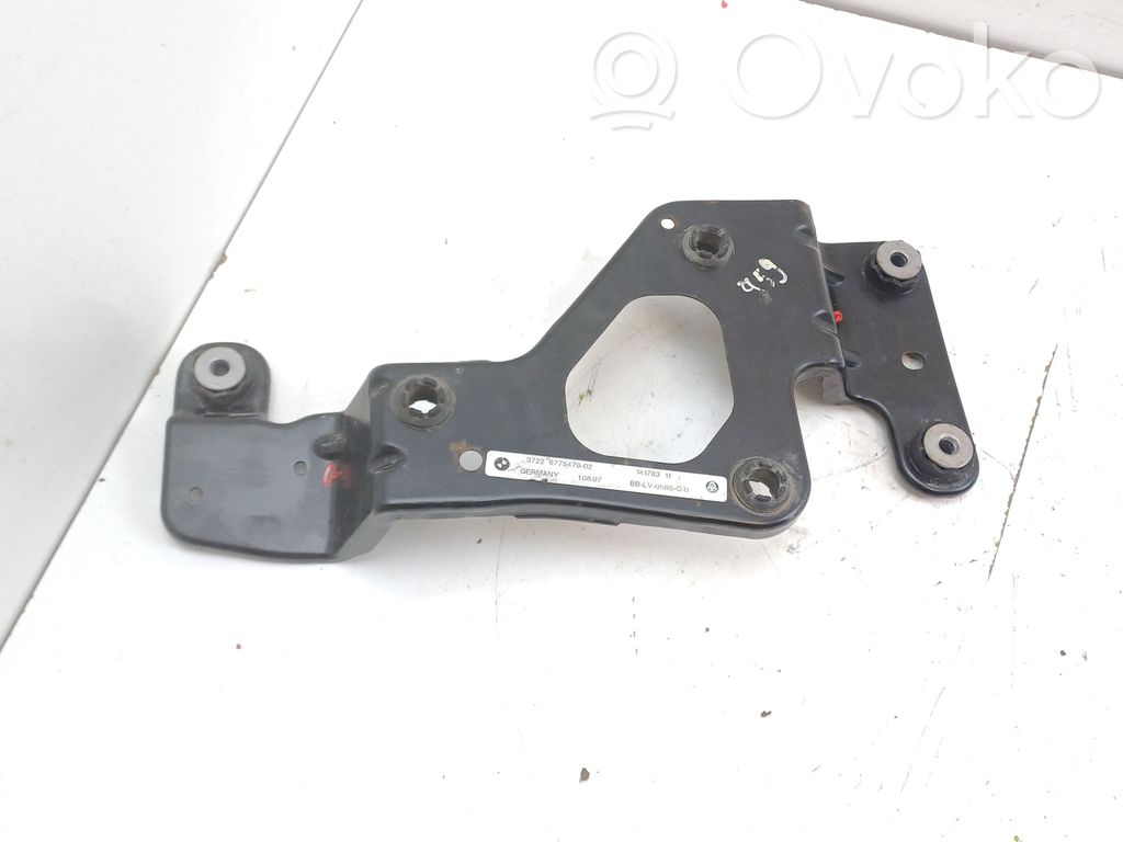 BMW X5 E70 Pneumatic air compressor holding bracket 