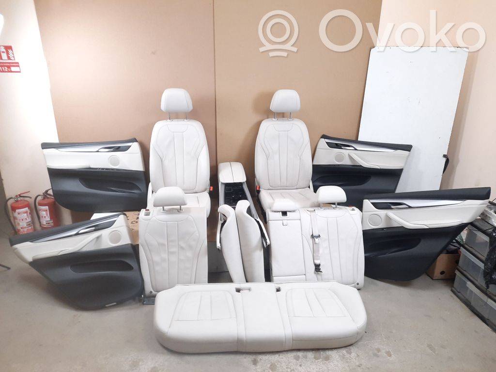 BMW X5 F15 Sėdynių / durų apdailų komplektas 
