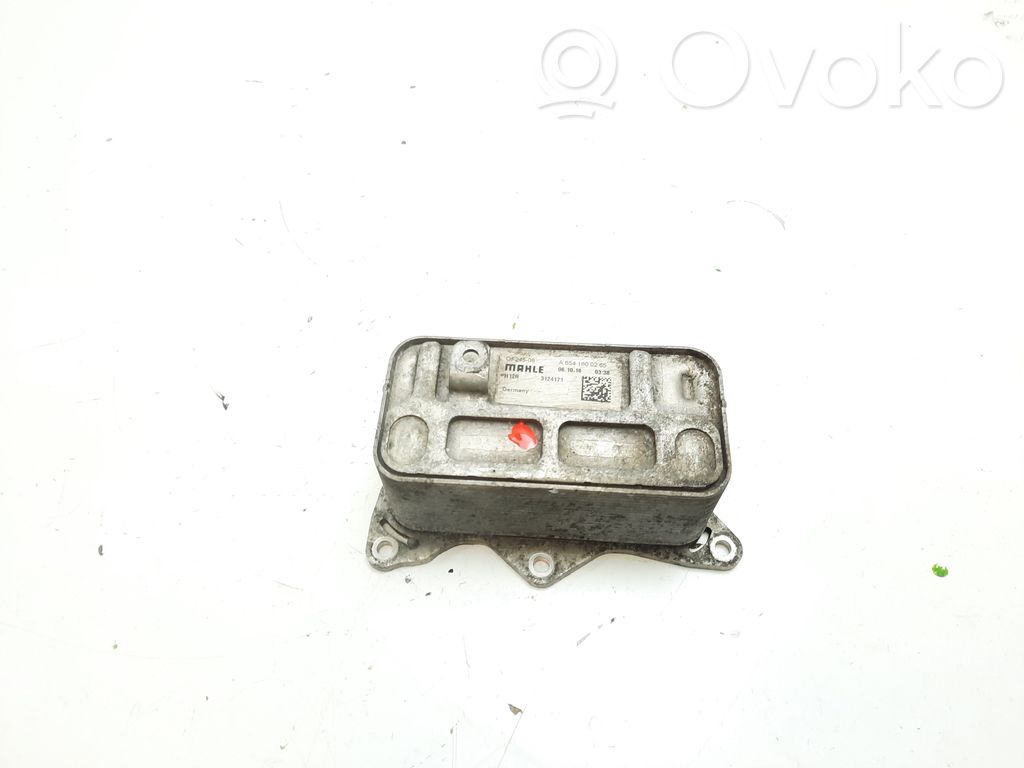 Mercedes-Benz E W213 Mocowanie / uchwyt filtra oleju 