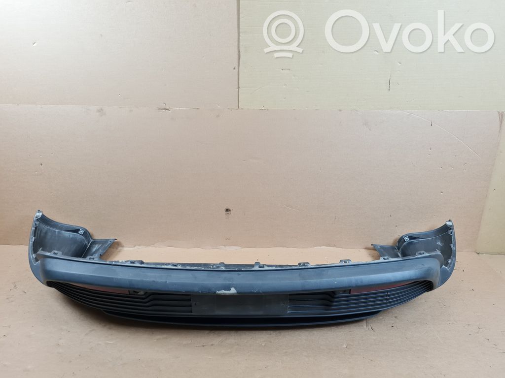 Porsche Taycan 9J1 Apakšējā bampera daļa 