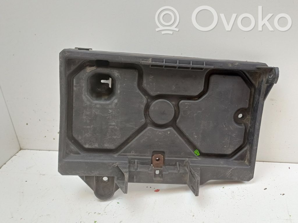 Battery tray   37983A