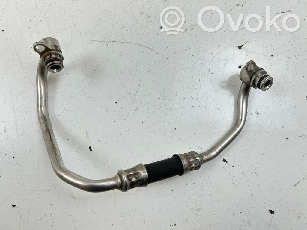BMW 3 E92 E93 Coolant pipe/hose 