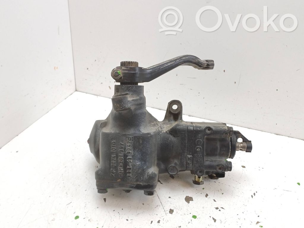 BMW 5 E39 Steering rack 