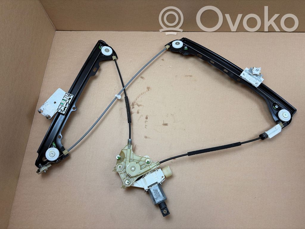 Front door window regulator with motor   983573,0130822403,7193456