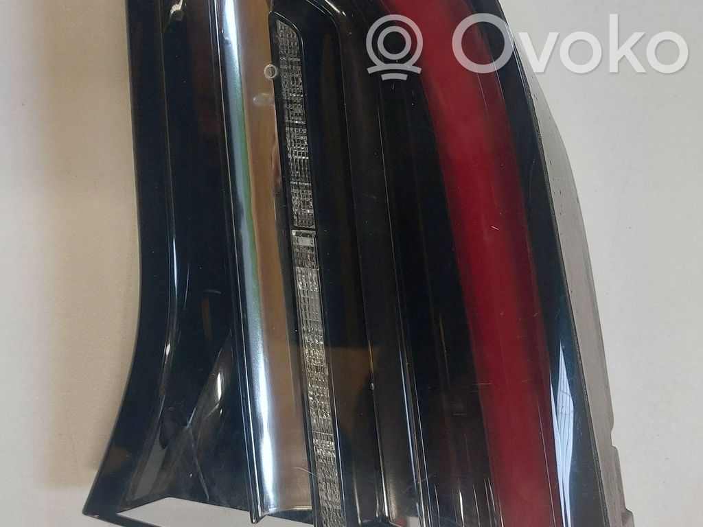 Tesla Model 3 Tailgate rear/tail lights 