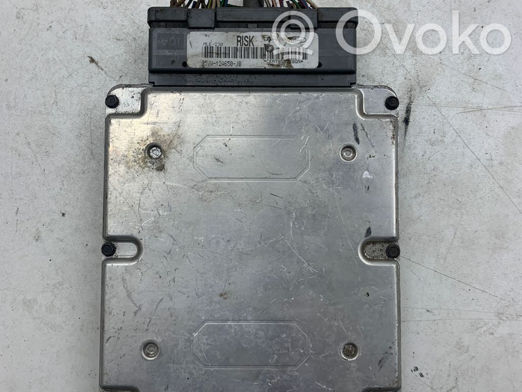 Ford Galaxy Engine control unit/module 