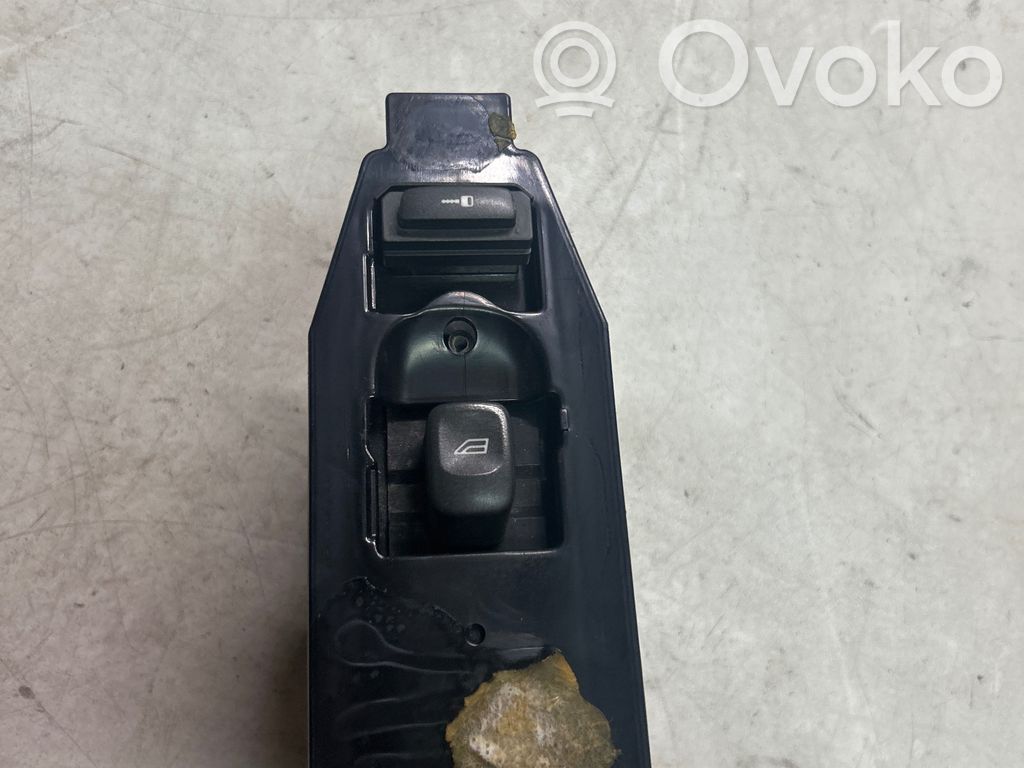 Volvo S60 Interruttore di controllo dell’alzacristalli elettrico 
