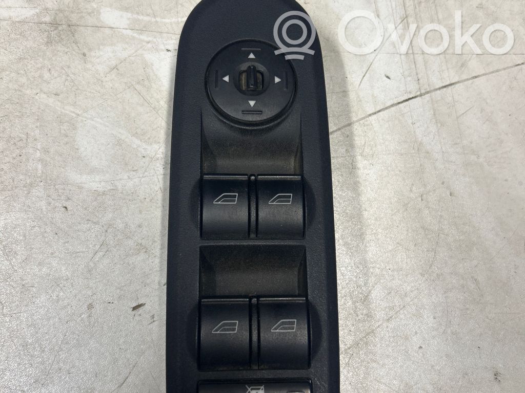 Electric window control switch   6M2T14A132AE,19062006,B1906610325