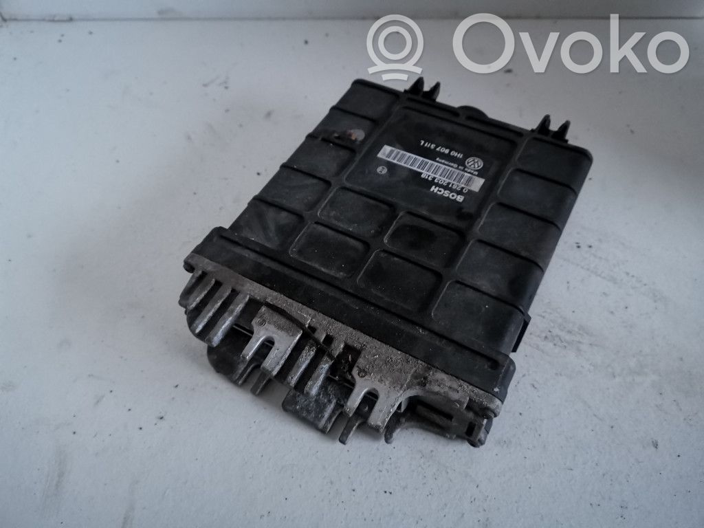 Volkswagen Golf III Engine control unit/module 