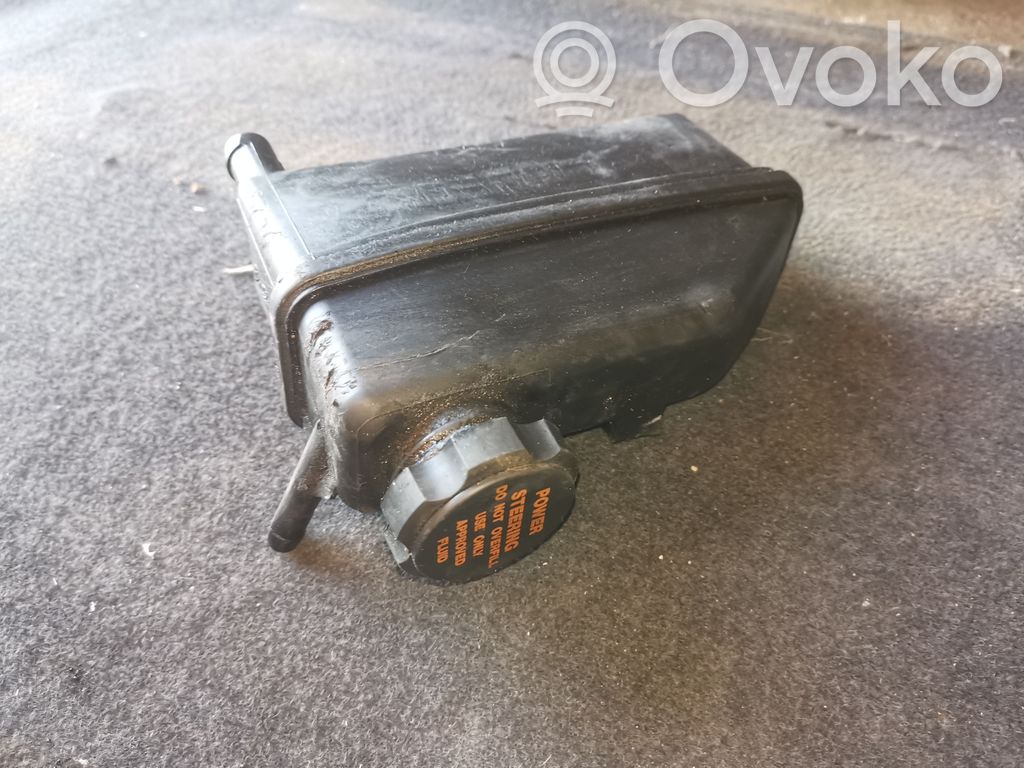 Volvo S80 Ohjaustehostimen nestesäiliö 
