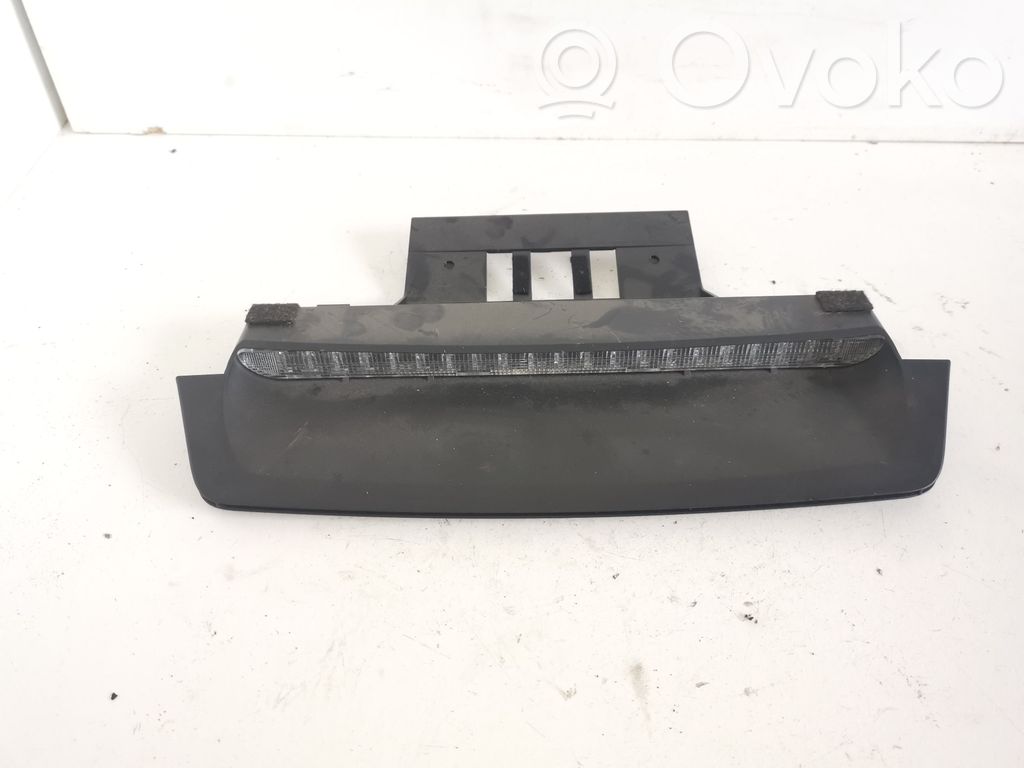 Volvo S80 Third/center stoplight 
