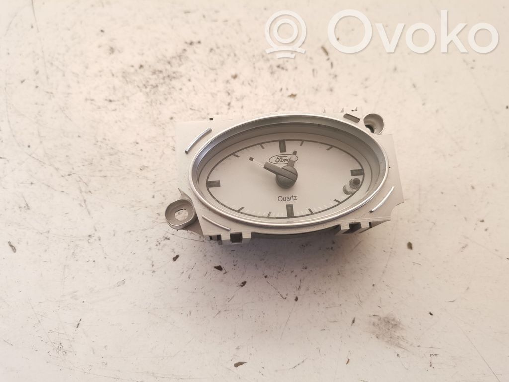 Ford Mondeo Mk III Clock 