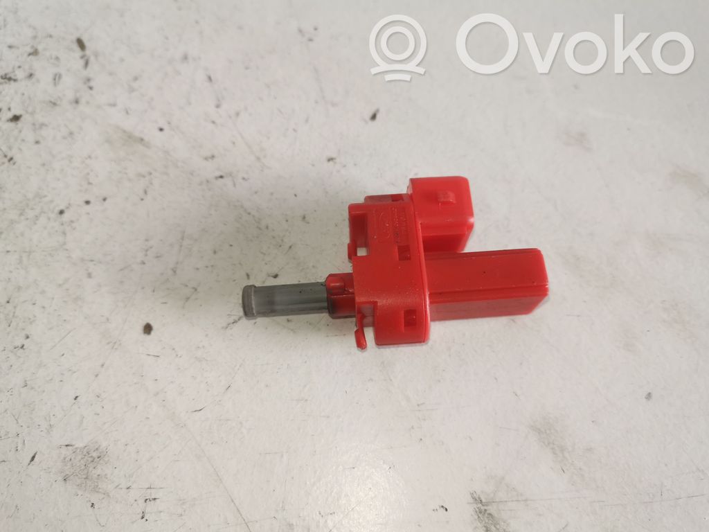 Ford Mondeo Mk III Brake pedal sensor switch 