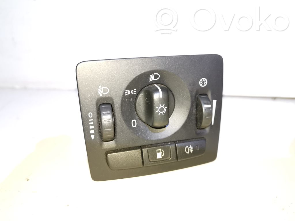 Light switch   30739298,06W50T