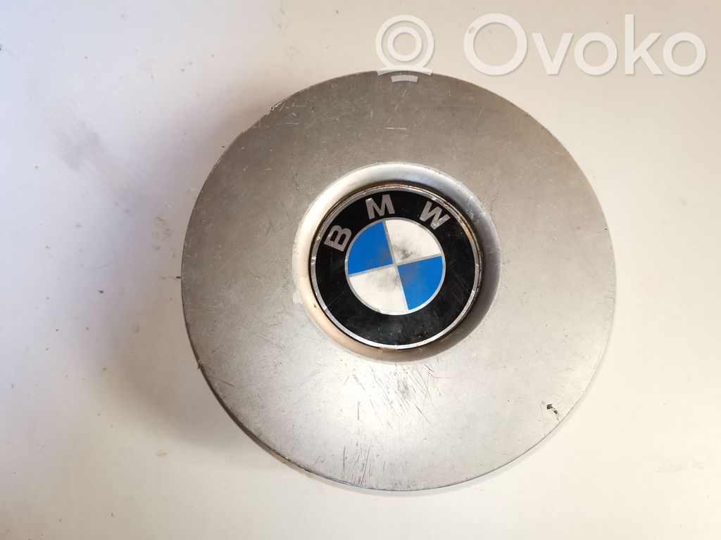 BMW 5 E34 Original wheel cap 
