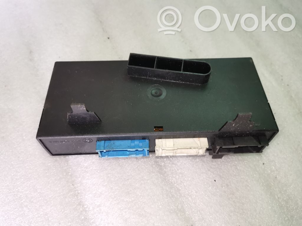 BMW 3 E36 Komforto modulis 