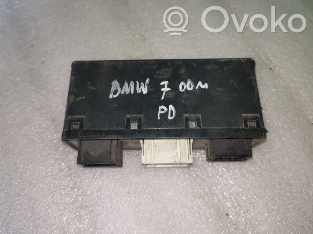 Unidad de control/módulo de la puerta   61358352062,8352062