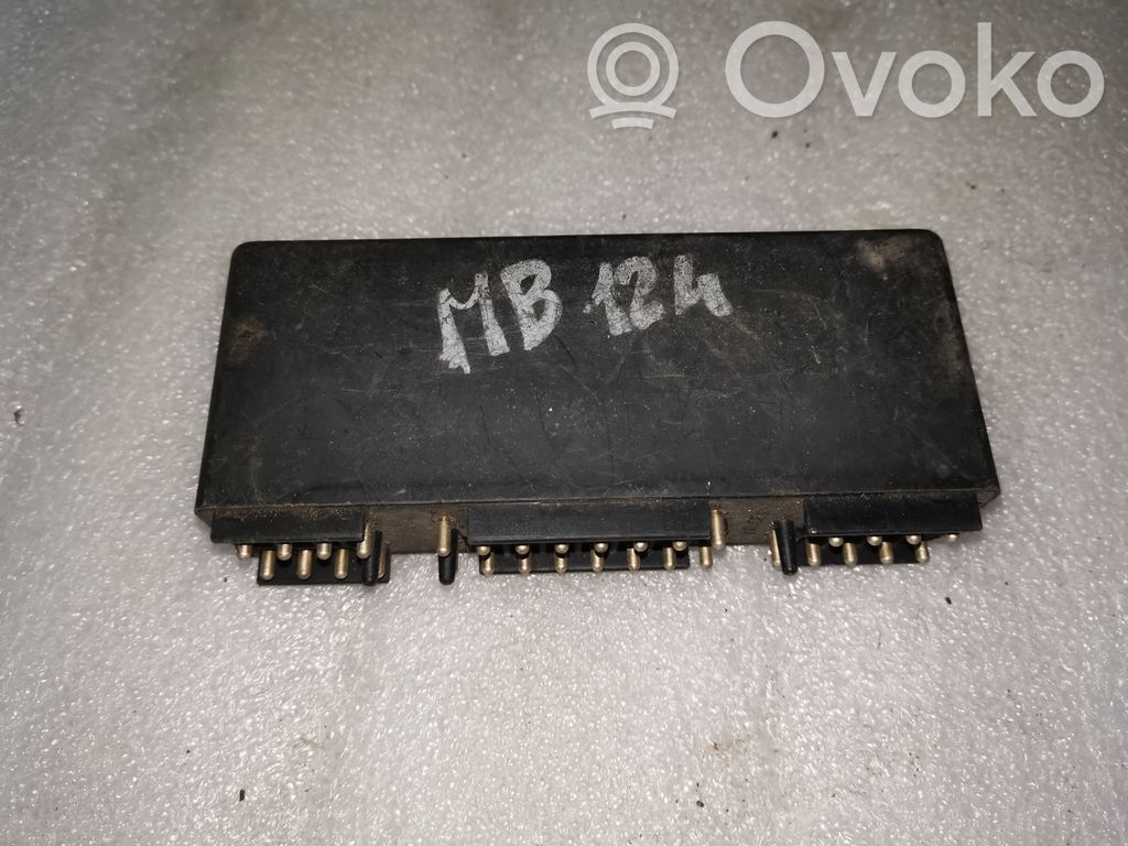 Mercedes-Benz E W124 Light module LCM 