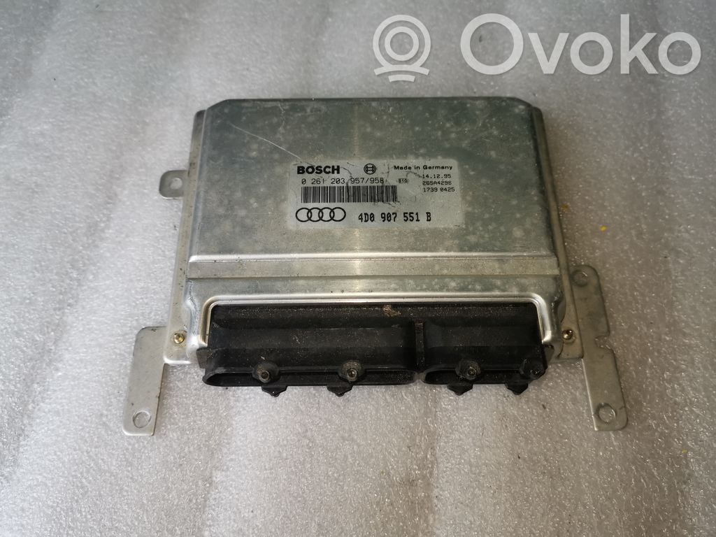 Audi A6 S6 C4 4A Engine control unit/module 