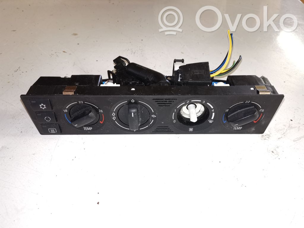 BMW 7 E38 Climate control unit 