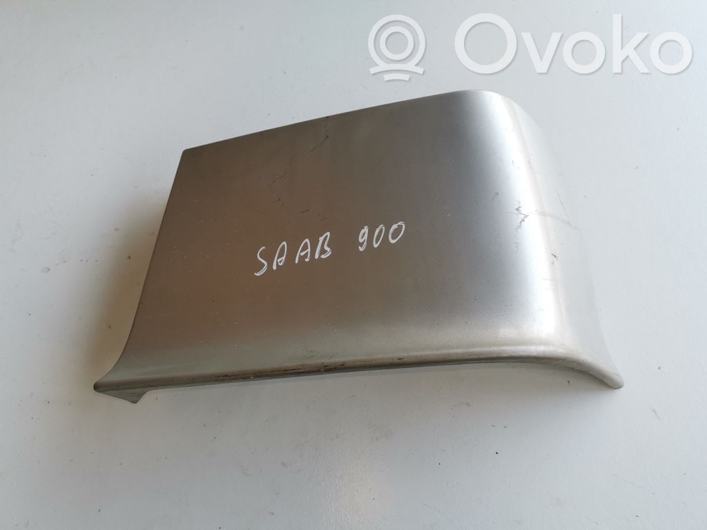 Saab 900 Rear/tail light trim molding 