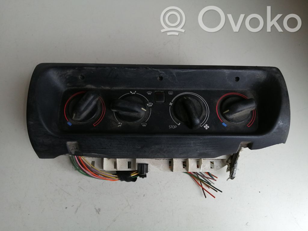 Renault Safrane Climate control unit 