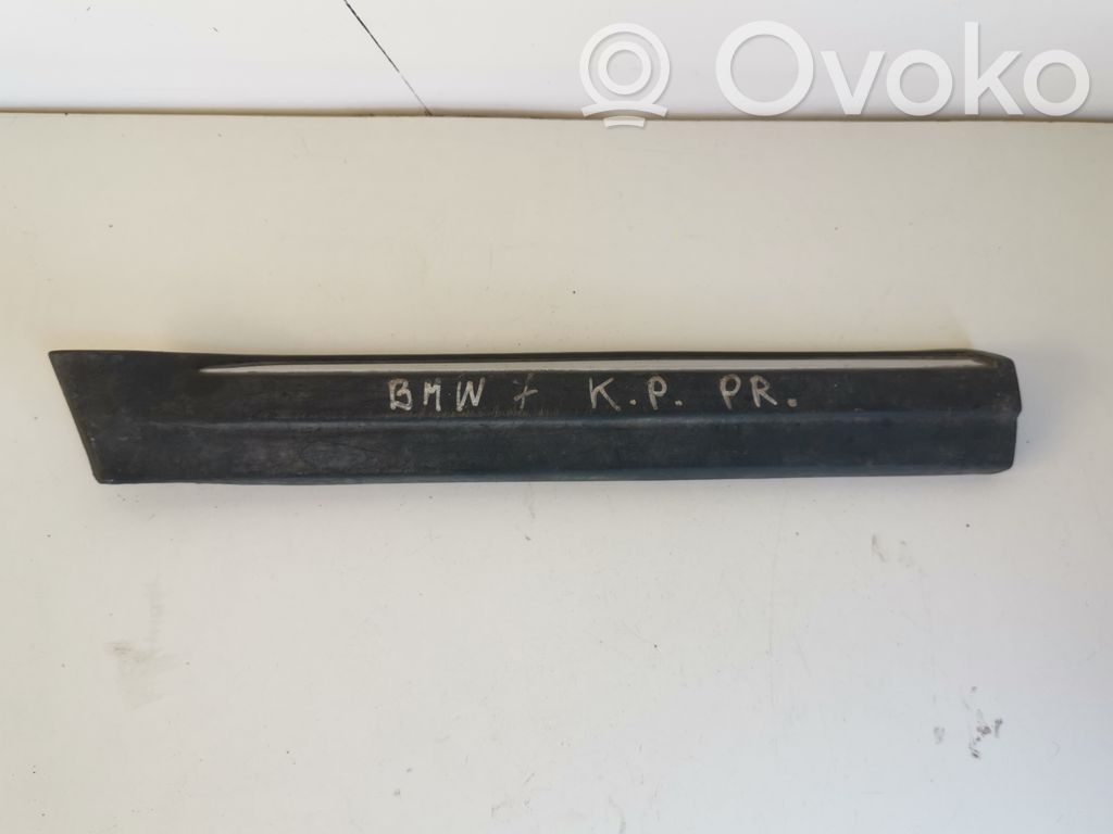 BMW 7 E32 Apdaila sparno (moldingas) 