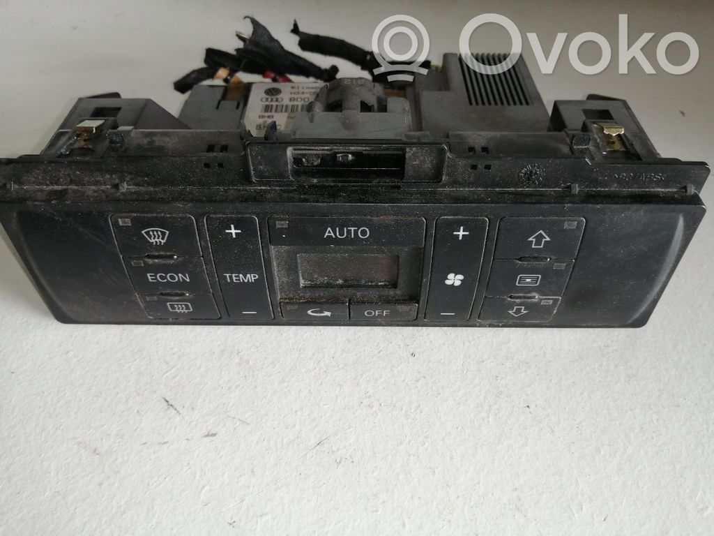 Audi A4 S4 B5 8D Climate control unit 