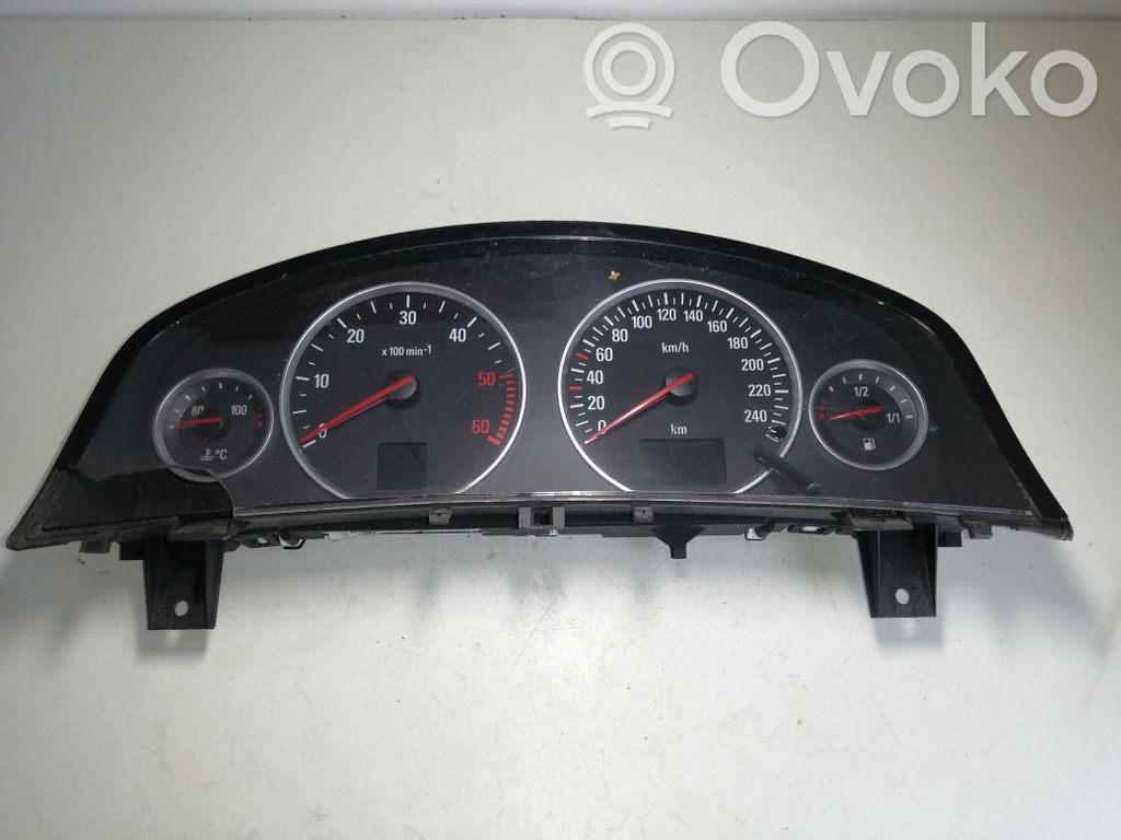 Opel Vectra C Speedometer (instrument cluster) 