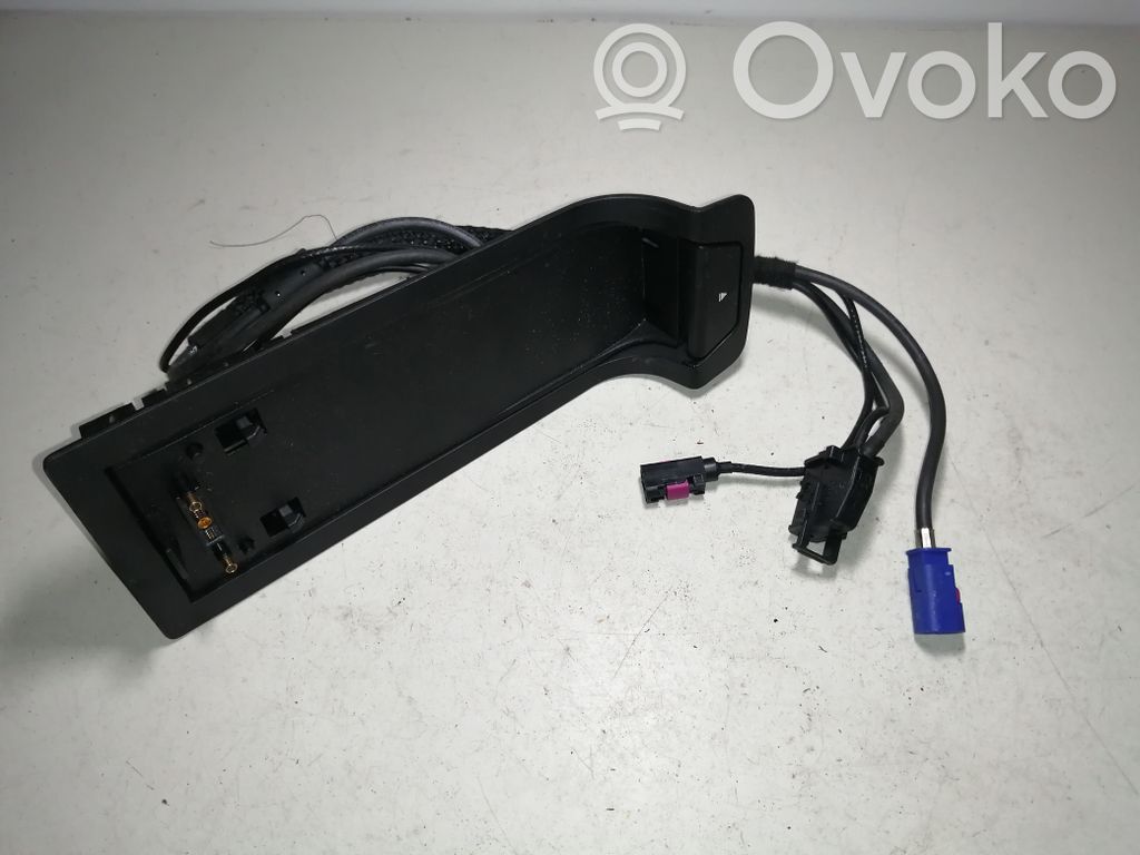 BMW 3 F30 F35 F31 Sterownik / Moduł sterujący telefonem 