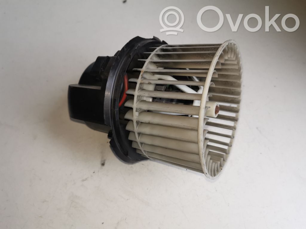 Ford Transit Mazā radiatora ventilators 