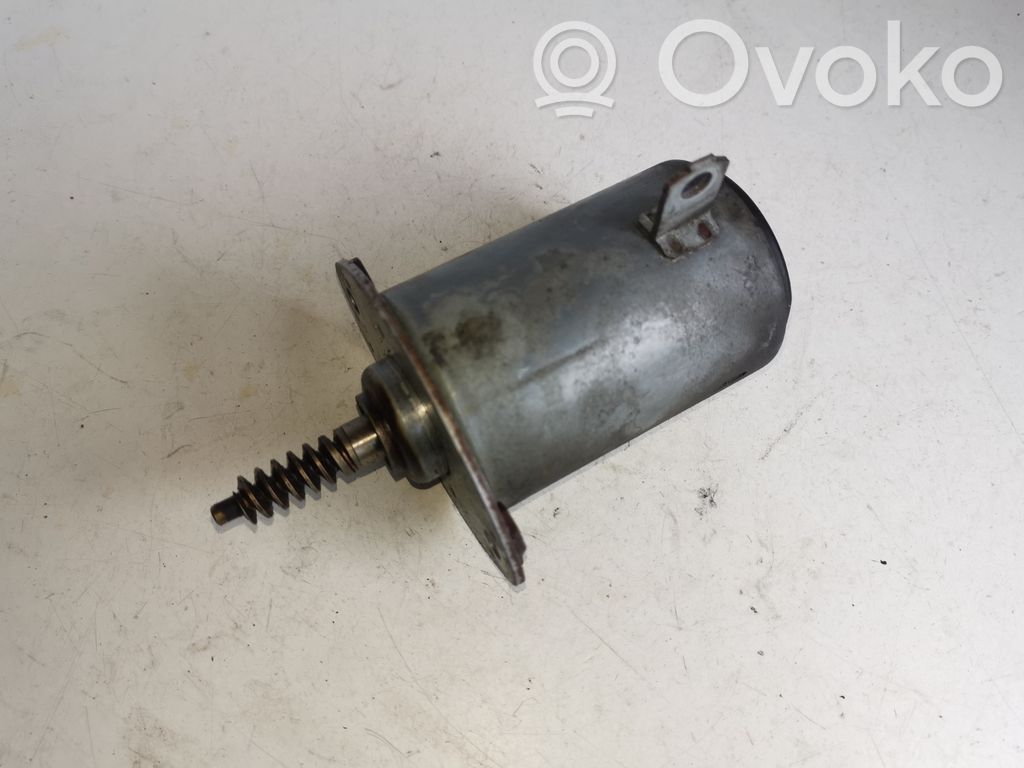 BMW 5 E60 E61 Valve oil control 