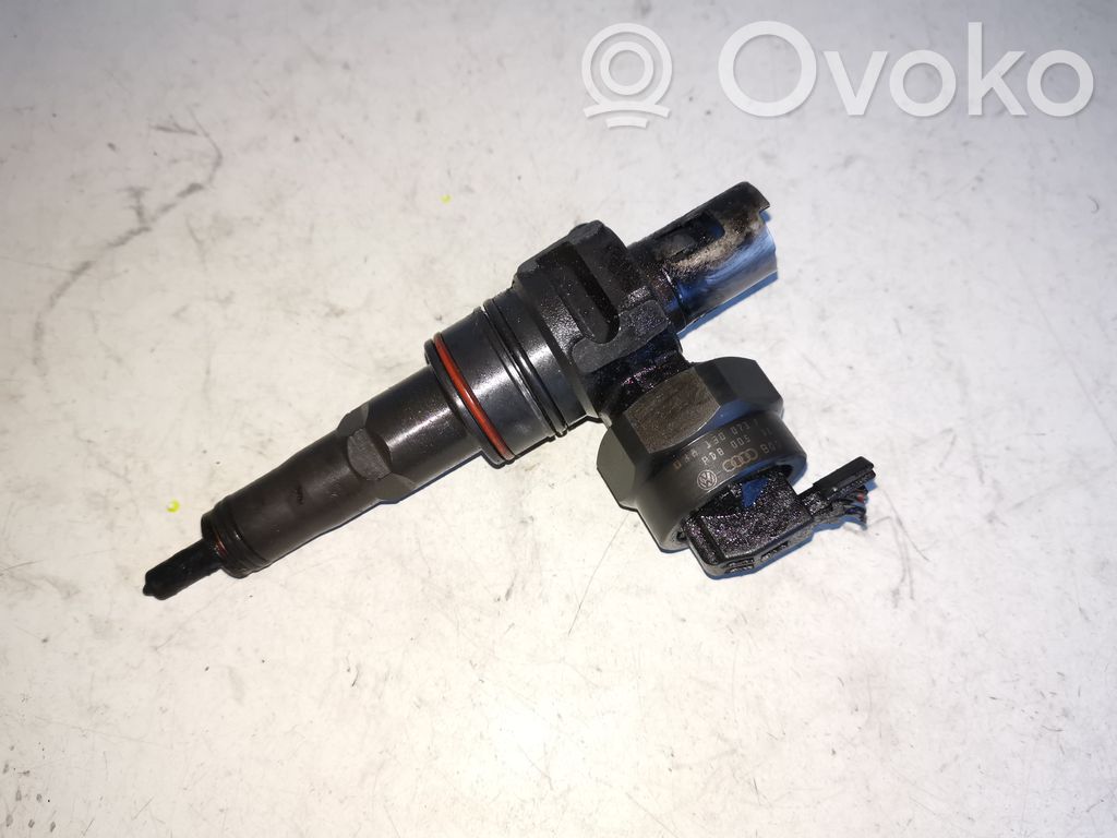 Volkswagen Golf IV Fuel injector 