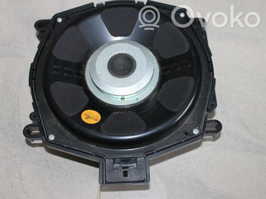 Subwoofer   430407860241,8INCH,LOGIC7
