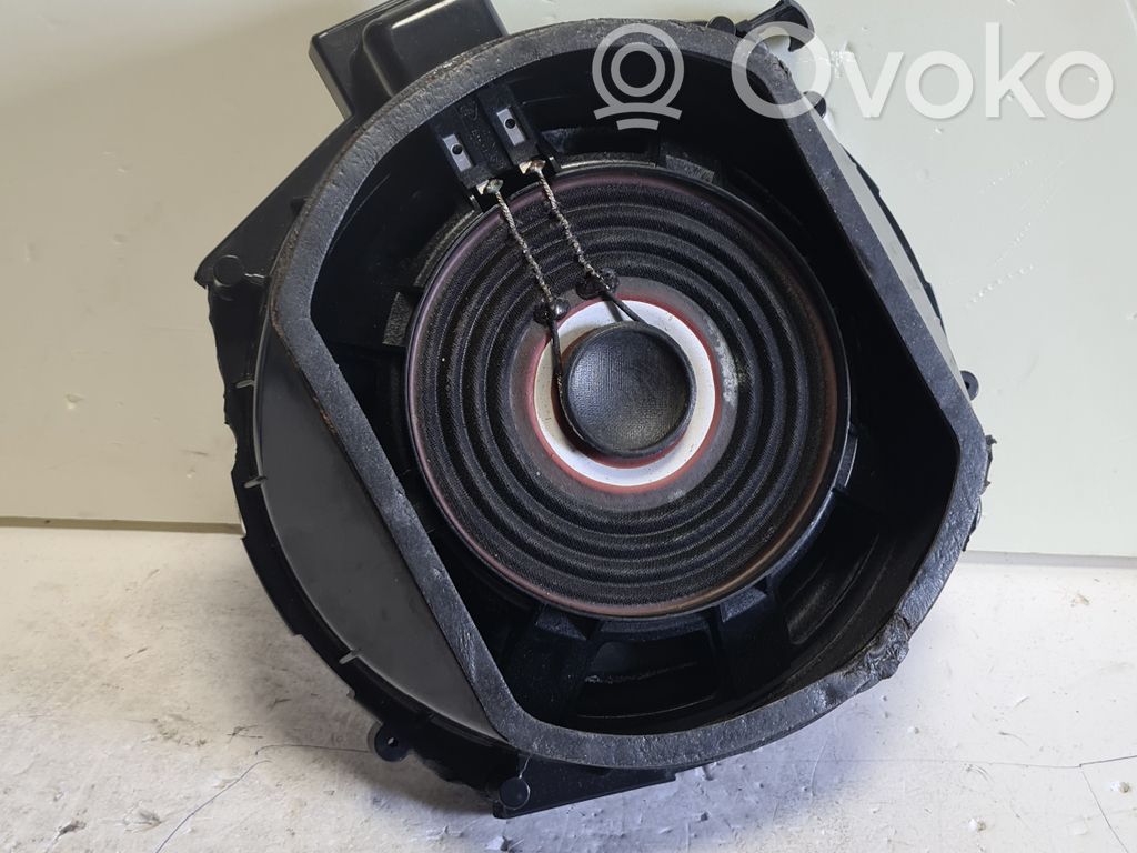 BMW X5 E70 Altavoz subwoofer 