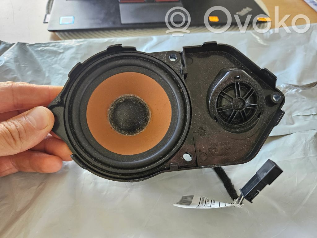 BMW X5 E70 Panel speaker 