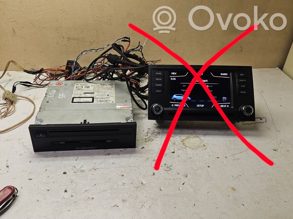 Seat Leon (5F) Radio / CD/DVD atskaņotājs / navigācija 