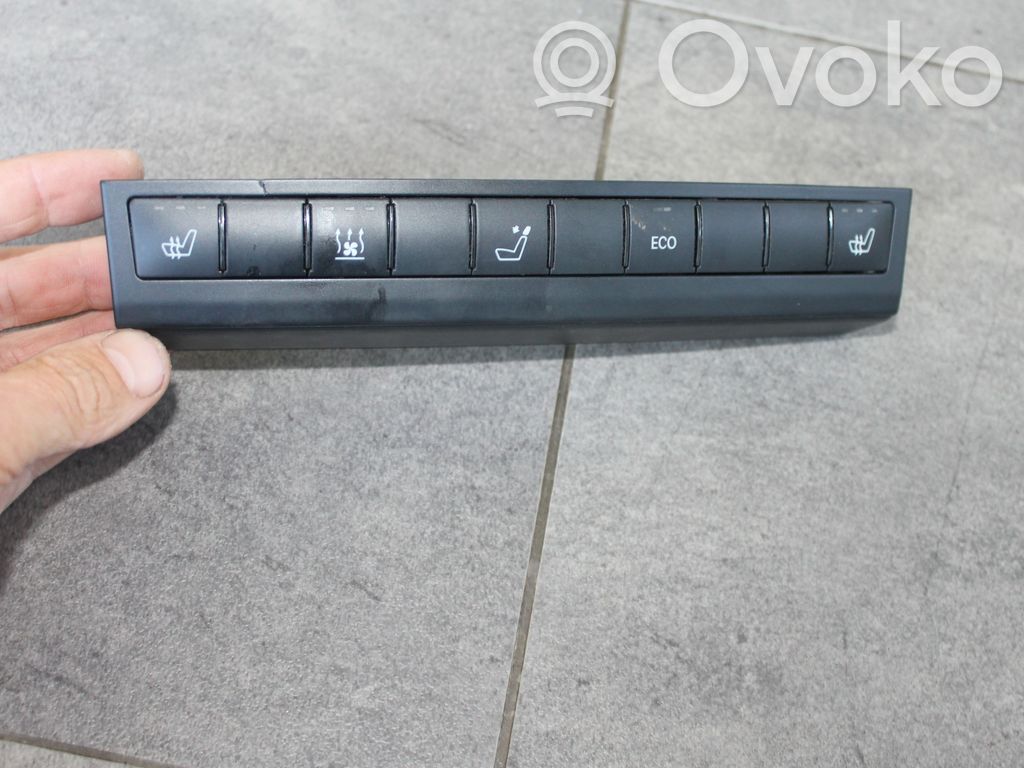 Mercedes-Benz E W212 Interruttore riscaldamento sedile 