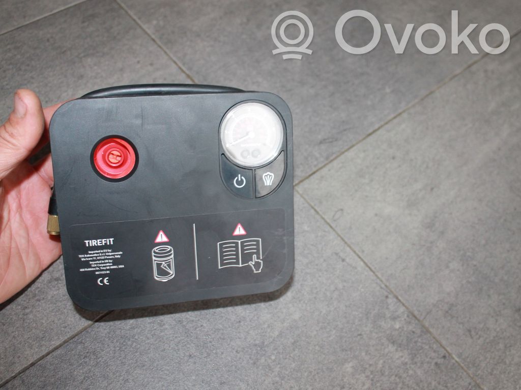 Mini One - Cooper F56 F55 Compresseur d'air pour pneus 