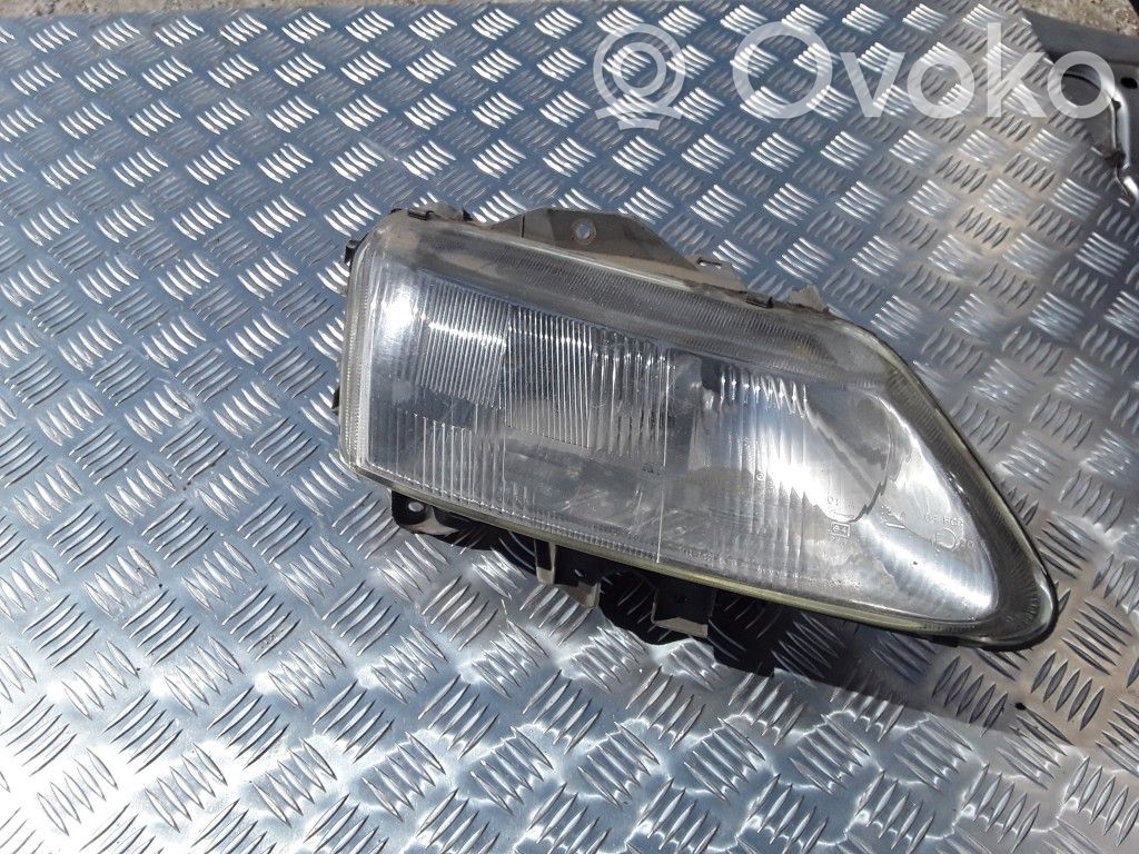 Renault Espace III Scheinwerfer 