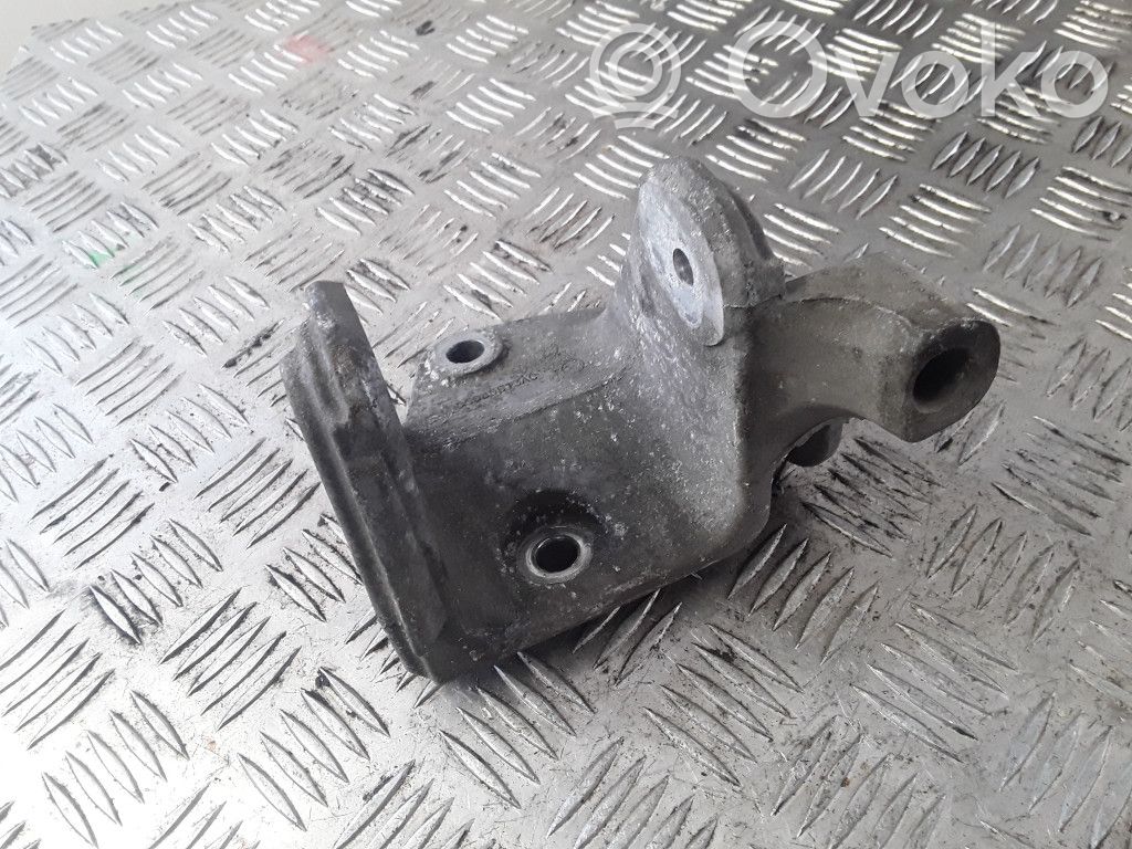 Dodge Journey Engine mounting bracket 