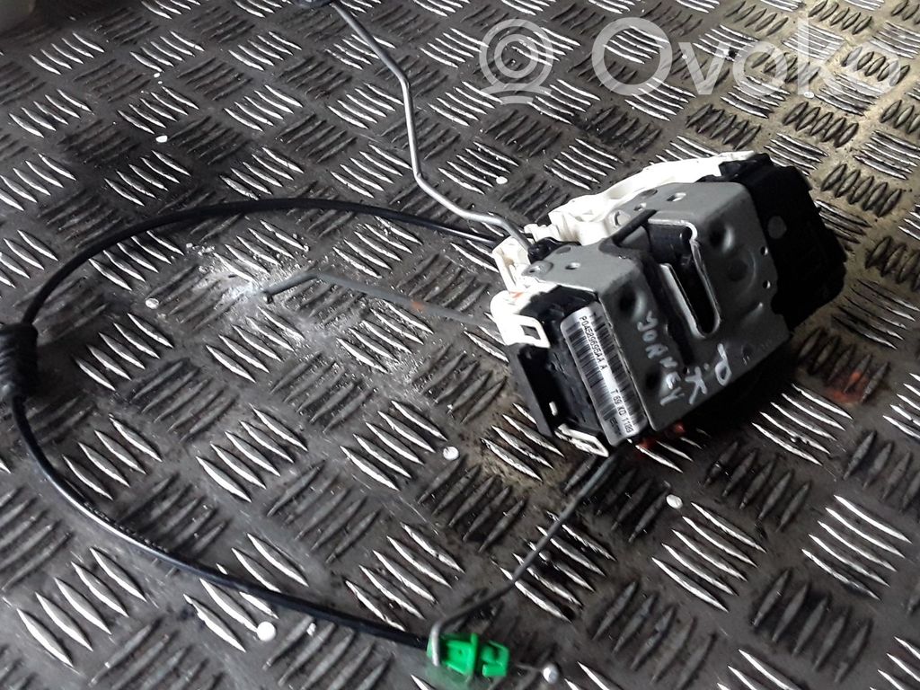 Dodge Journey Etuoven lukko 