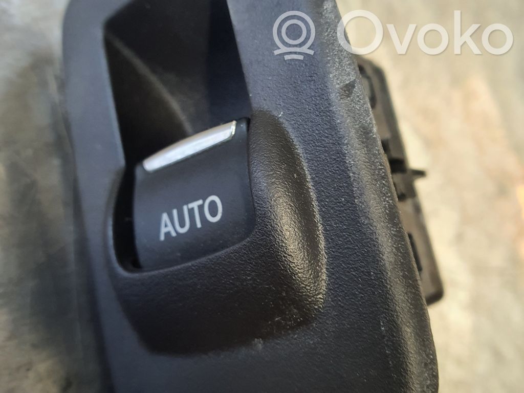 Ford Explorer Electric window control switch 